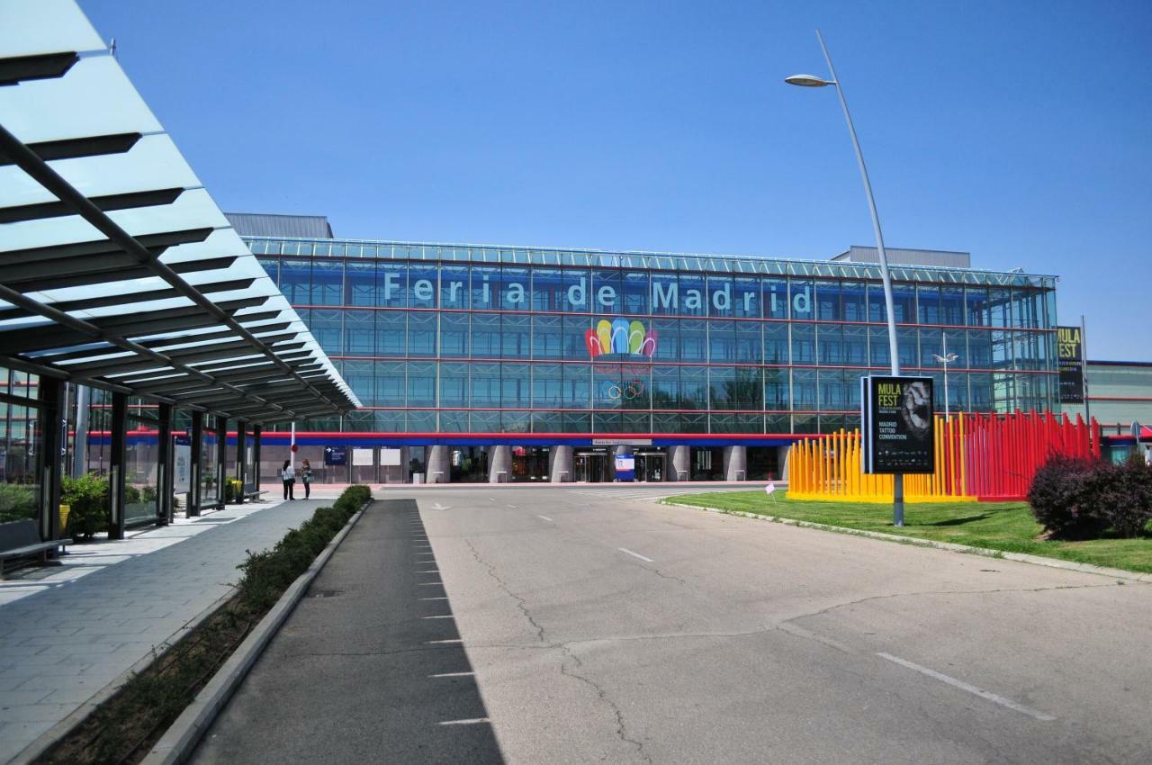 Ever House IFEMA Mar de Cristal Madrid Buitenkant foto