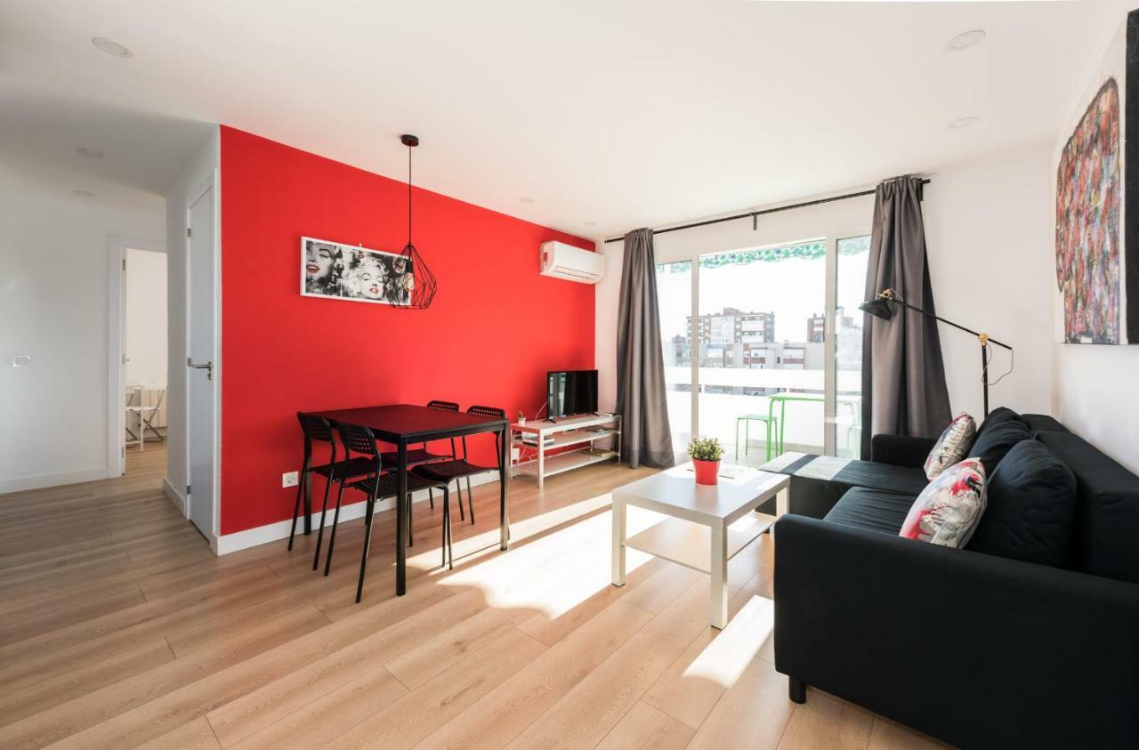 Ever House IFEMA Mar de Cristal Madrid Buitenkant foto