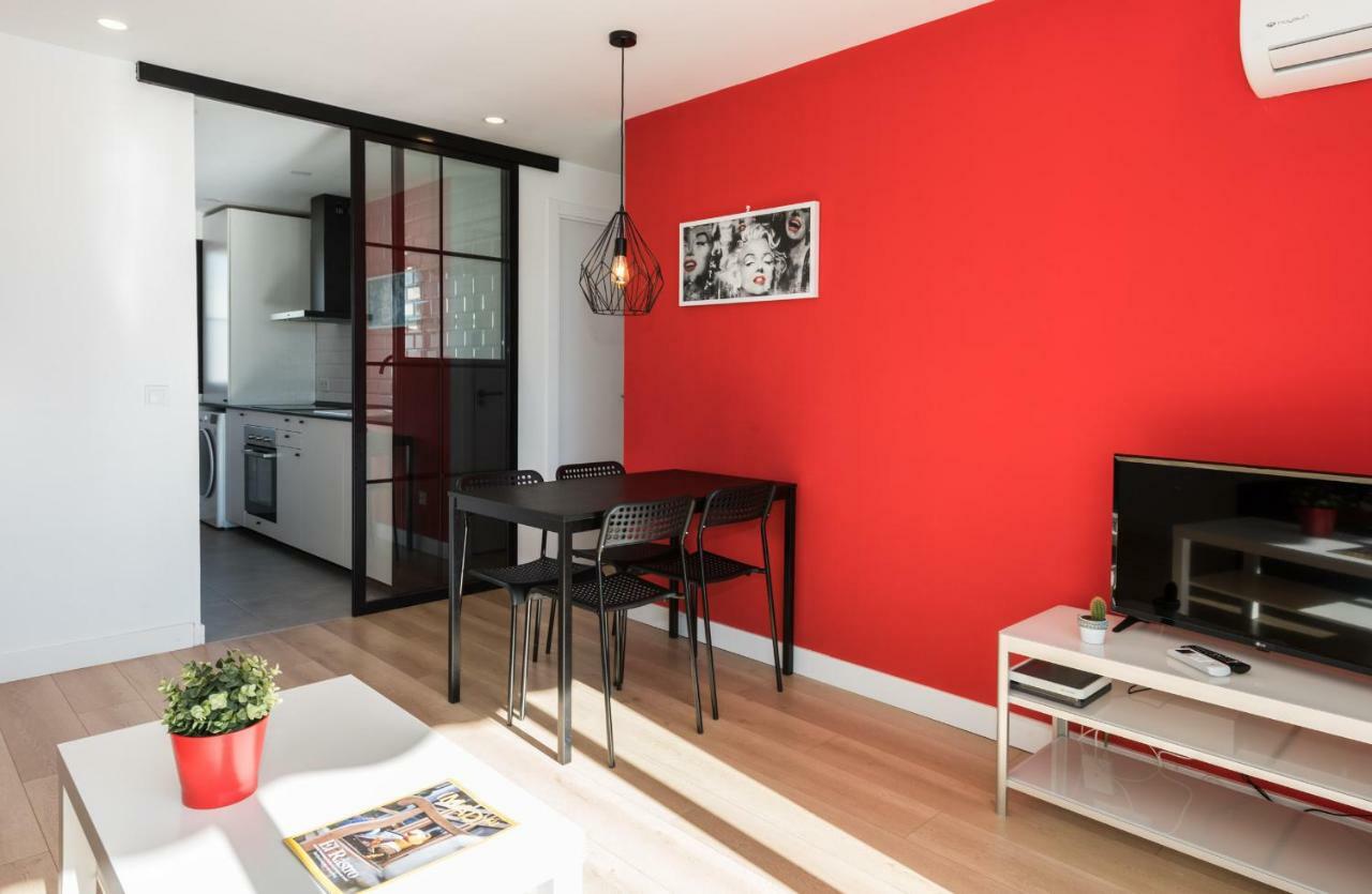 Ever House IFEMA Mar de Cristal Madrid Buitenkant foto