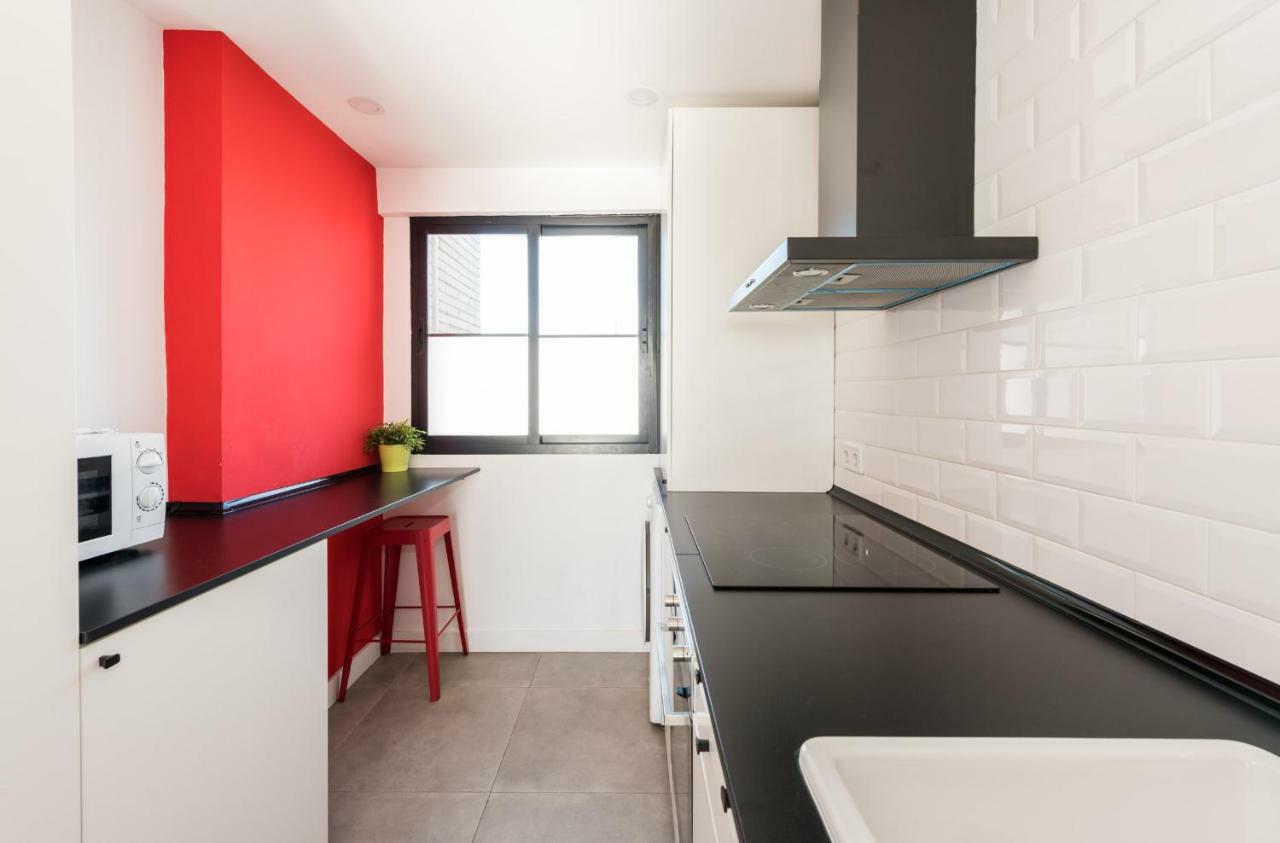 Ever House IFEMA Mar de Cristal Madrid Buitenkant foto