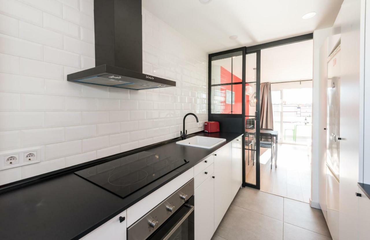 Ever House IFEMA Mar de Cristal Madrid Buitenkant foto