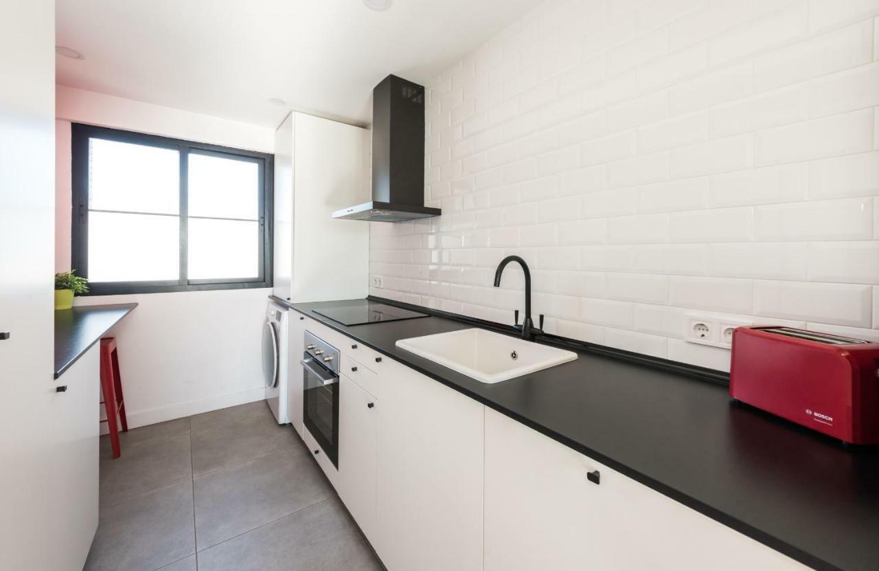 Ever House IFEMA Mar de Cristal Madrid Buitenkant foto